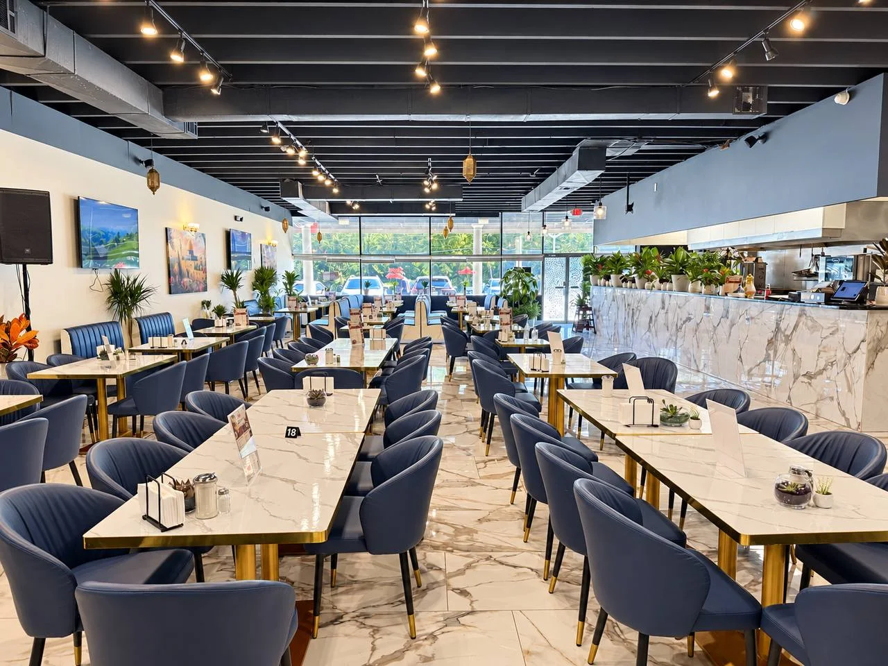 SimSim dining room panorama — halal family restaurant in Fairfax